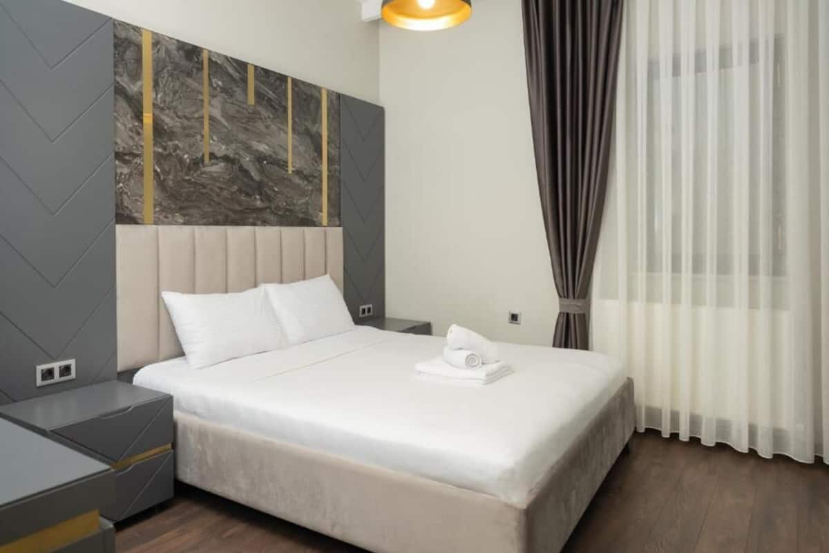 Cortinas blackout, quartos à prova de som, ferros/tábuas de passar roupa