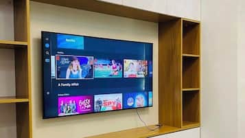 Standard Room, 1 Bedroom | Living area