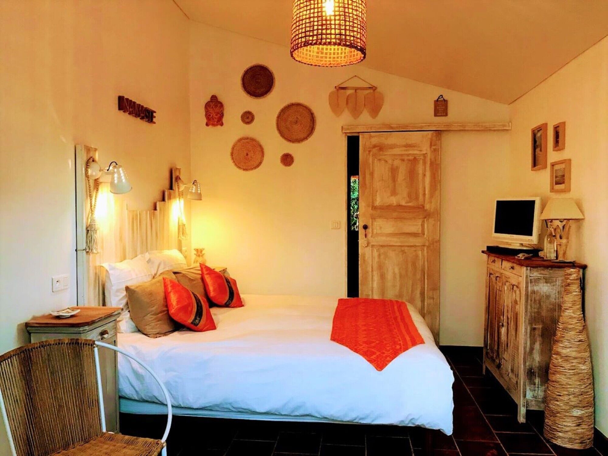 Wi-Fi, draps fournis