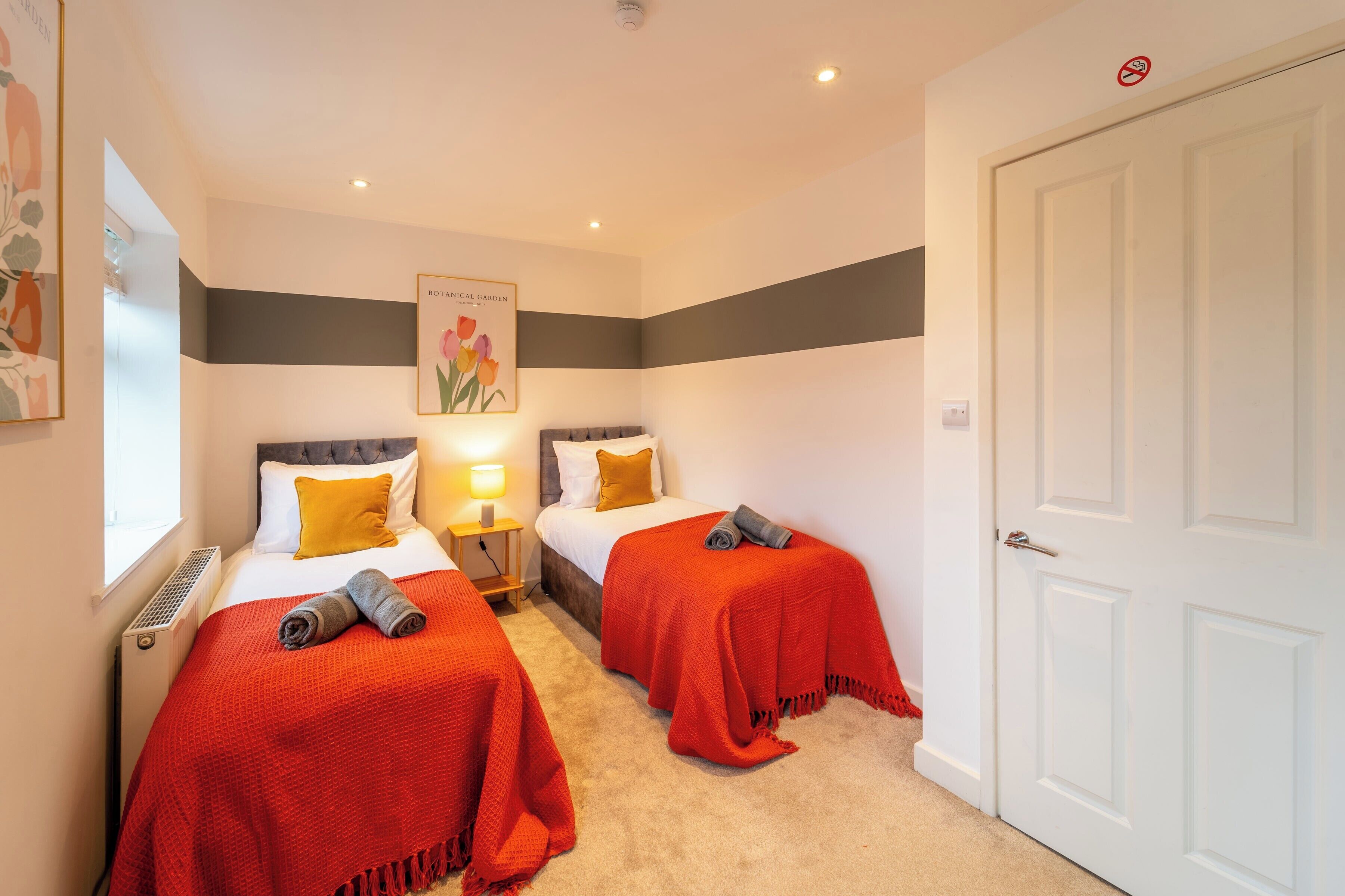 4 bedrooms, iron/ironing board, free WiFi, bed sheets