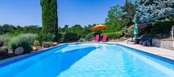 Bed and Breakfast 'Les Issignols' with Mountain View, Wi-Fi and Air Conditioning