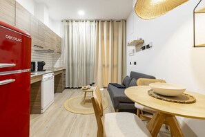 Interior - Travel Habitat Nou Mestalla 2 (Valencia)