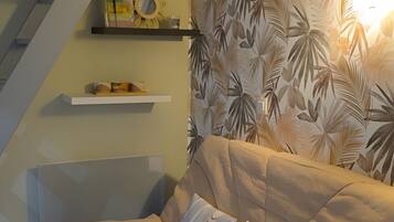 Fer et planche à repasser, Wi-Fi, draps fournis