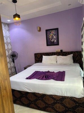 WiFi - Simple And Classic With Affordable Family Bliss At DT-HOMES (ibadan)