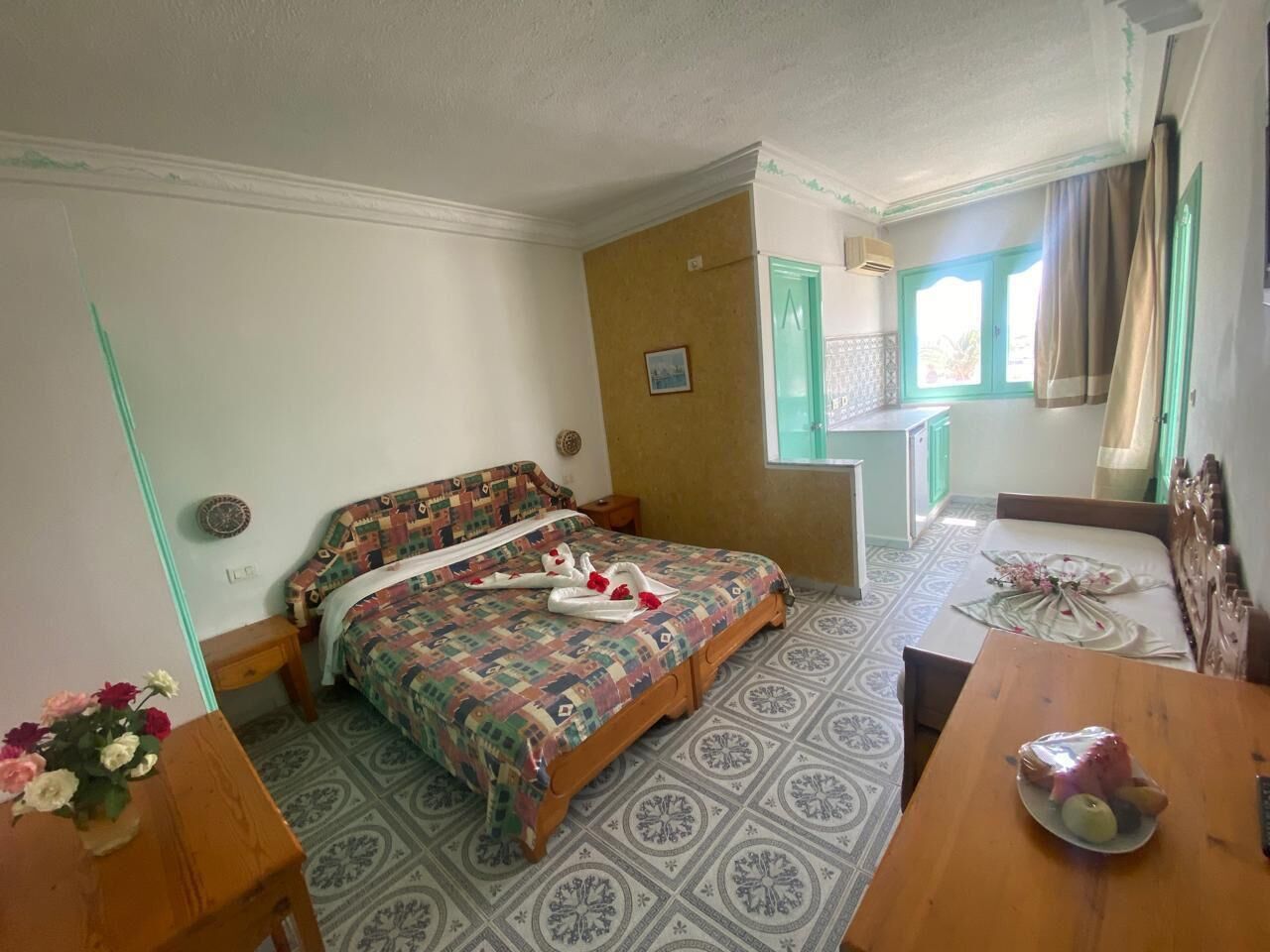Basic-Doppel- oder -Zweibettzimmer