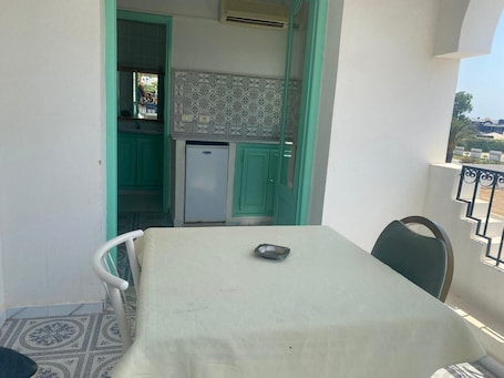 Basic Double or Twin Room | Outdoor dining. Le Petit Prince