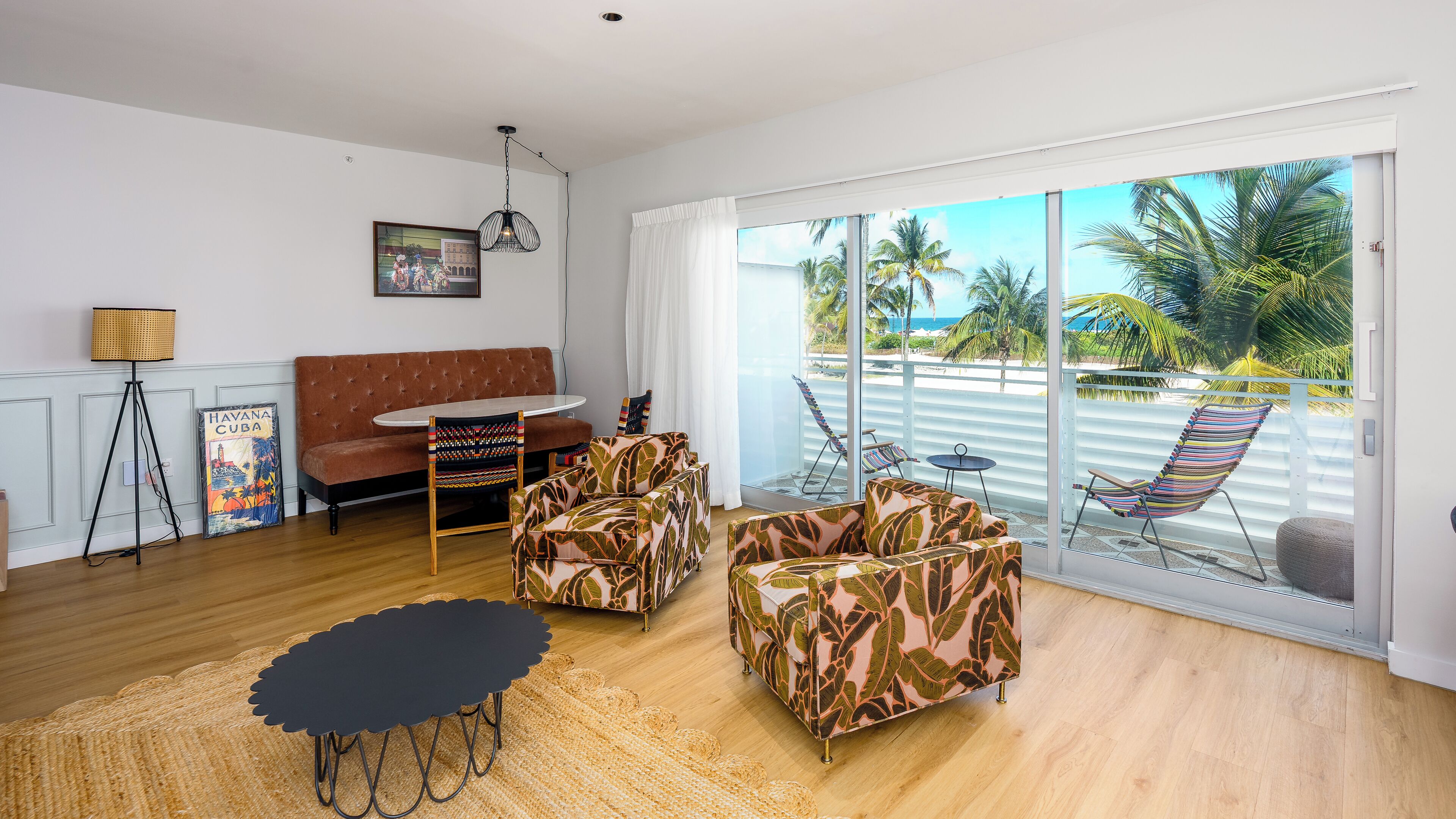 Hotel | Spacious Ocean View Suite | Living area