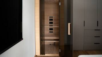 BĂŒgeleisen/BĂŒgelbrett, WLAN, BettwĂ€sche