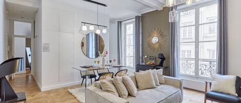 Apartment | Living room