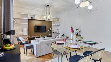 Apartment | Living room