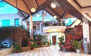 Interior - Balinsasayaw Guest House  (Puerto Princesa City)