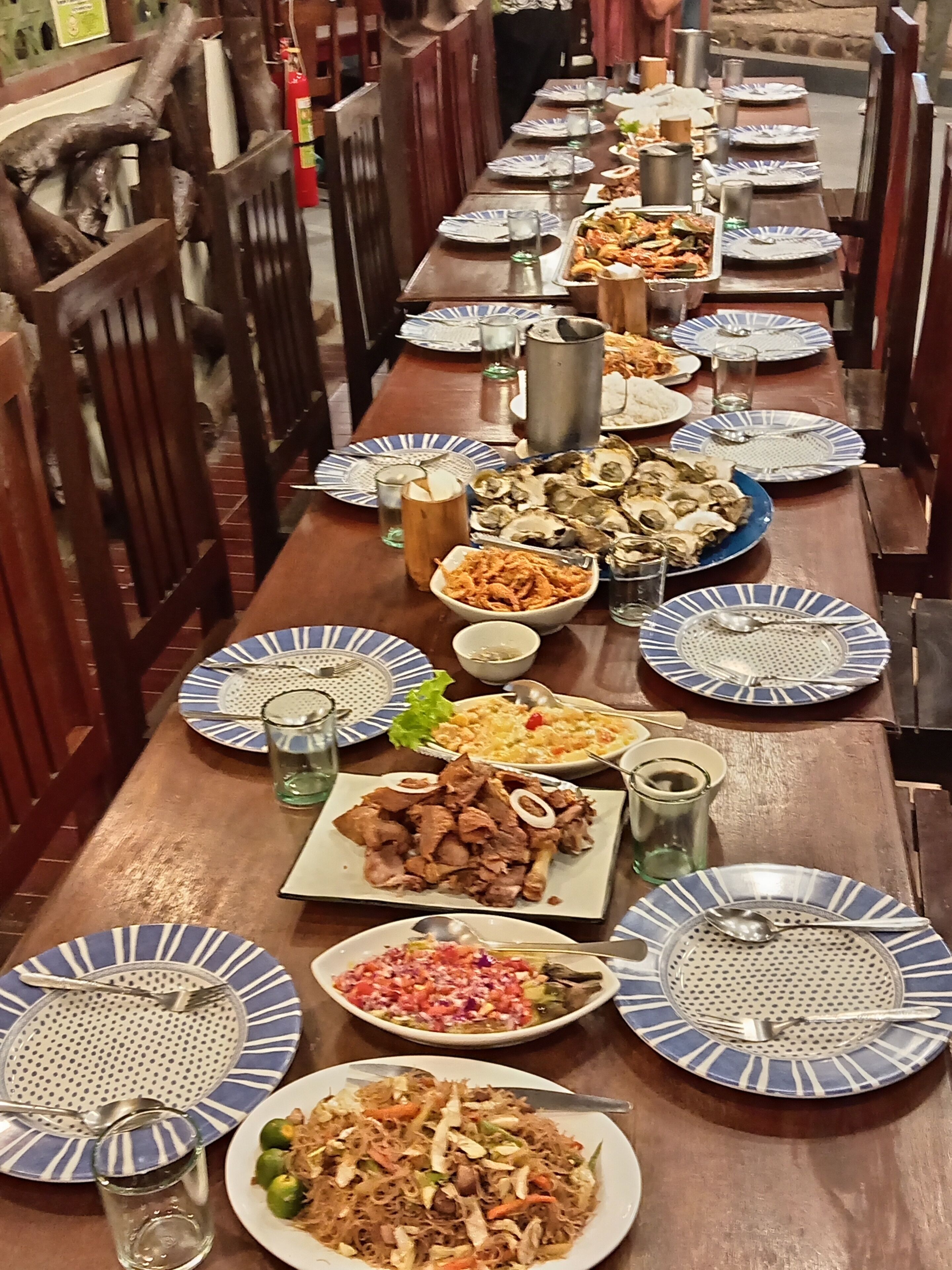 Khu ăn uống