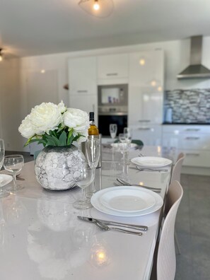 Dining - Villa La Grée - 10 min walk from the beach (Sarzeau)