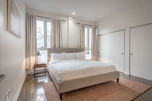 2 bedrooms, iron/ironing board, WiFi, bed sheets - Old Montreal Penthouse – Iconic Location (Montréal)