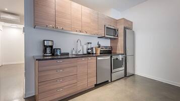 Fridge, microwave, oven, dishwasher