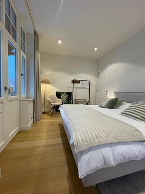 Iron/ironing board, free WiFi - Villa Magnolia (Oostkamp)