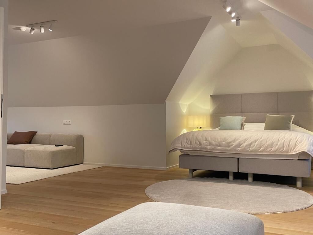 Tabla de planchar con plancha y wifi gratis 