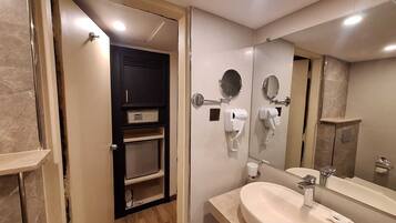 Bidet, towels, soap, shampoo