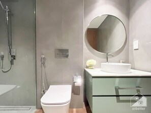 Apartment (1 Bedroom) | Interior - Chic & Cozy 1BR in Heart of City Walk (Dubai)