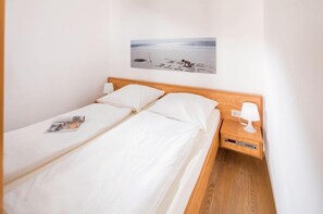 Free WiFi, bed sheets - Die Kogge - Holiday apartment no. 8 "Kleine Luise" (Norderney)