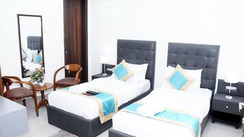 Individually furnished, desk, free WiFi, bed sheets