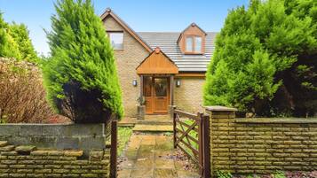 Room, 1 Bedroom, Garden View | Bahagian luar