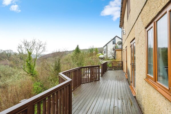 Balcony - Room-cozy Hideaway on the Edge of Nature (Swansea)
