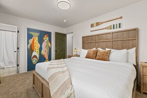 4 chambres, fer et planche Ă repasser, lit parapluie, Wi-Fi gratuit
