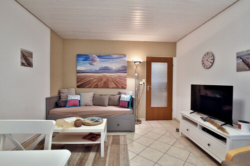 Sea air apartment no. 15 on Wangerooge with balcony & WLAN