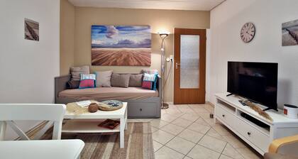 Sea air apartment no. 15 on Wangerooge with balcony & WLAN