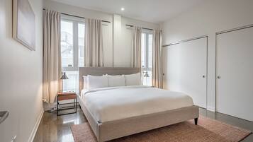 Luxury-Penthouse, Stadtblick | Verdunkelungsvorhänge, schallisolierte Zimmer, Bügeleisen/Bügelbrett