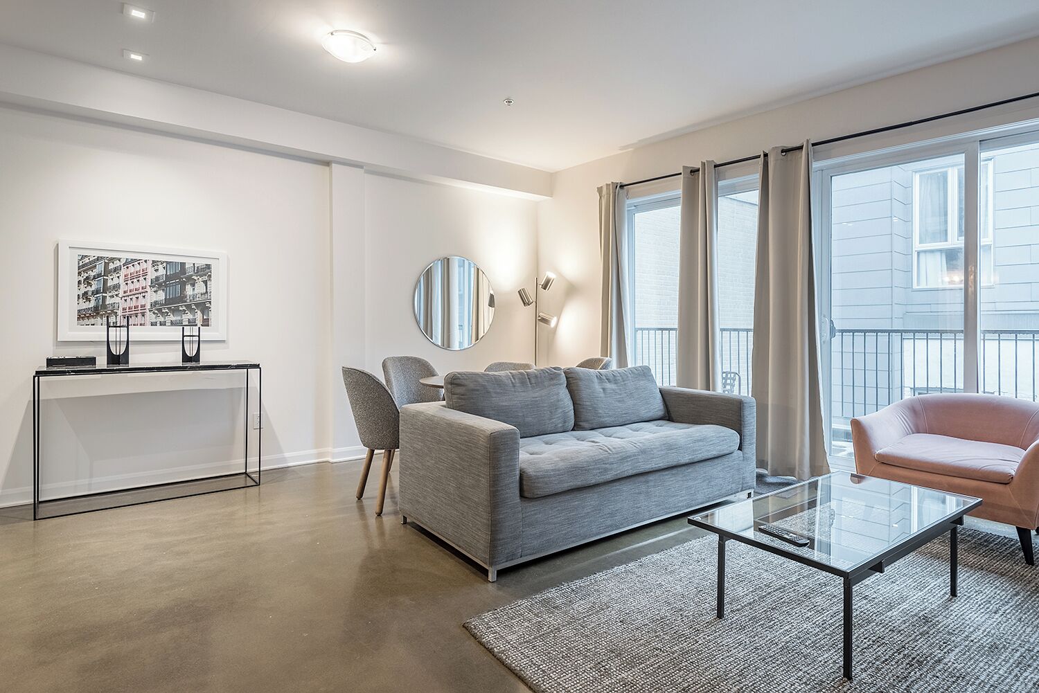 Deluxe Condo | Living area
