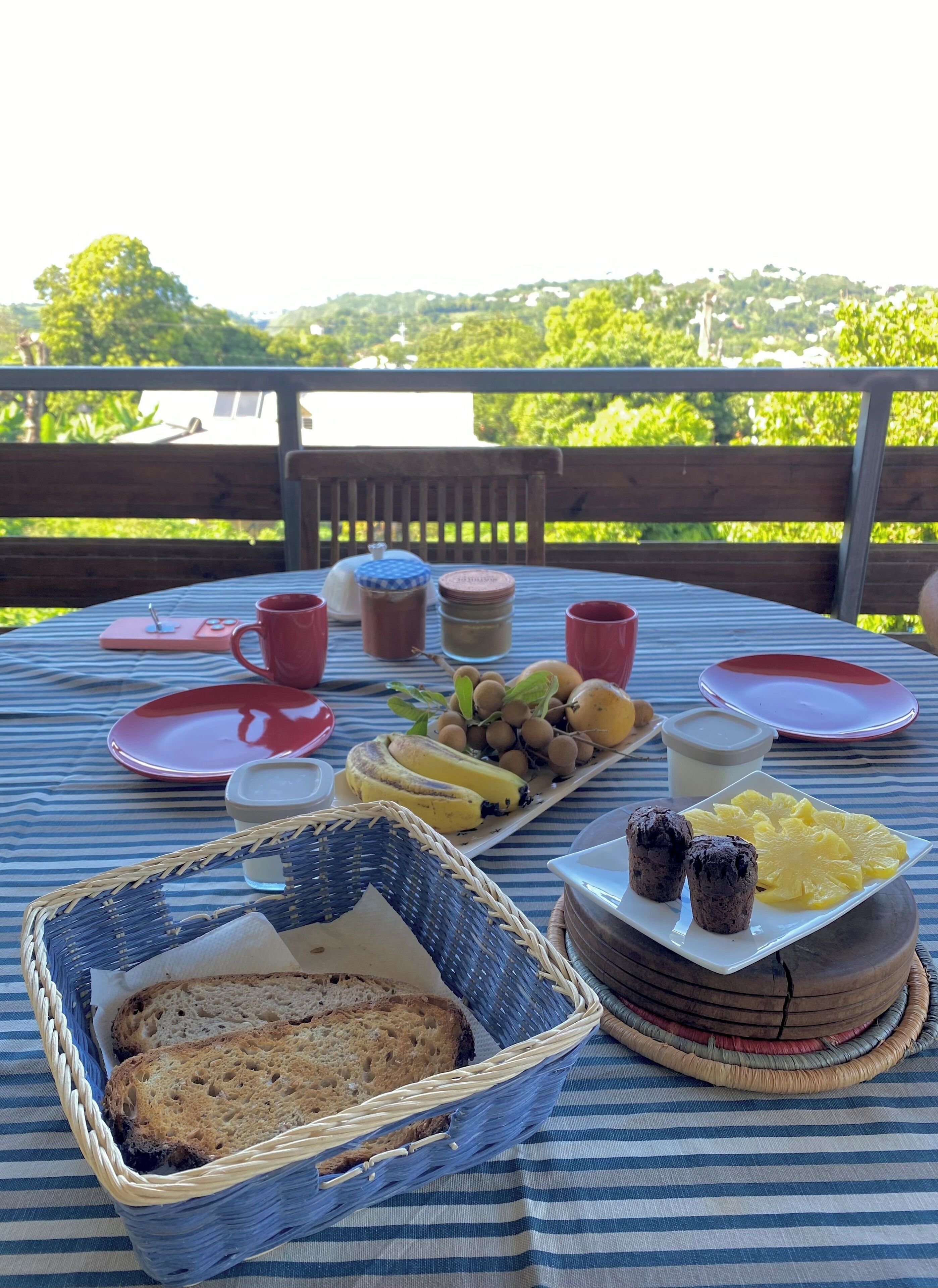 屋外ダイニングエリア