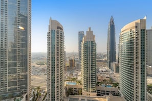Exterior - FIRST CLASS | 3BR | Prime Downtown City Lights (Downtown)