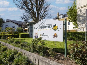 Apartment | Garden - Ferienwohnung Sammareier Gutshof in Bad Birnbach (Bad Birnbach)