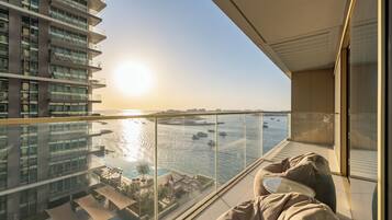 Leilighet – premier, 1 soverom, balkong, delvis sjøutsikt | Utsikt fra balkong