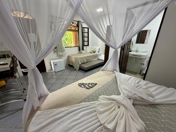 Huone, keittiö | Silitysrauta/-lauta