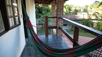 Basic Suite | Property grounds