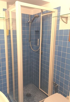 トイレットペーパー