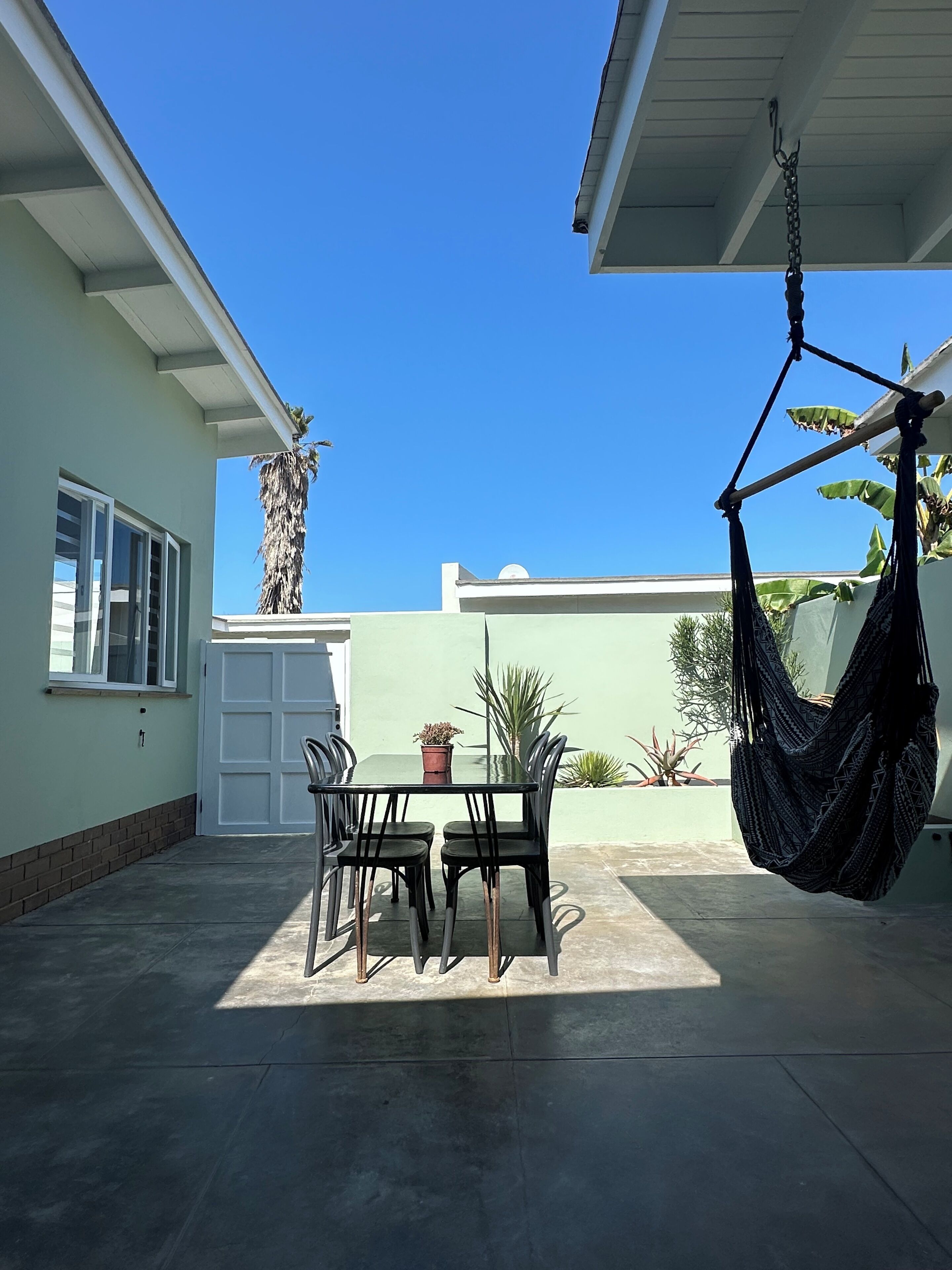 Firemannsrom – superior, hageutsikt | Utendørsservering