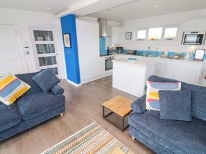 Living area - Pentewan - 67 (Redruth)
