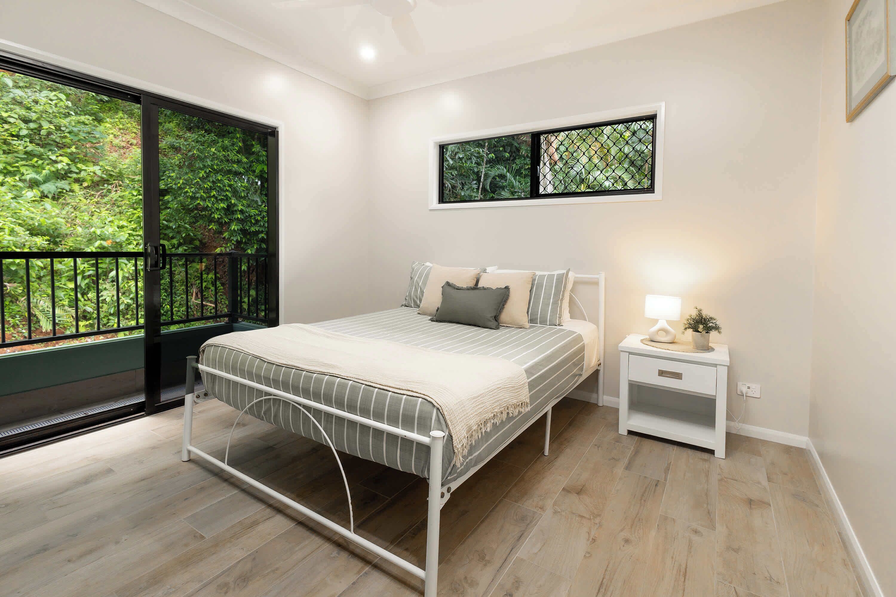 Rumah | 4 kamar tidur dan internet