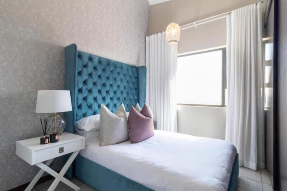 Apartment, Balcony, City View | Blackout drapes, iron/ironing board, free WiFi