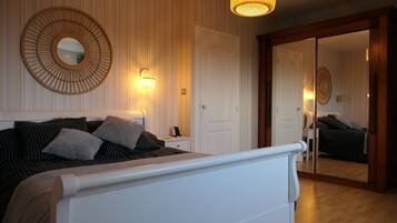 3 bedrooms