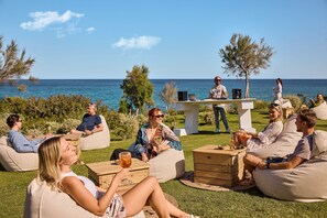 Poolside bar - ROBINSON BOA VISTA - All Inclusive (Boa Vista)