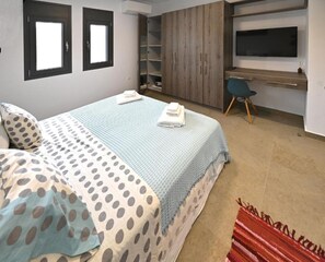 2 bedrooms, iron/ironing board, free WiFi, bed sheets - Kritios Villa 2BR with pool (Aghios Emilianos)