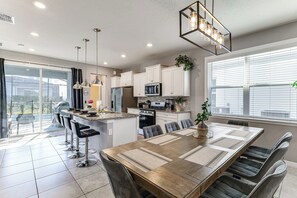 Maison (5 Bedrooms) | Intérieur
