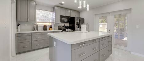 單棟房屋 (3 Bedrooms) | 內部