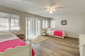 House (4 Bedrooms) | Interior - 1 Mi to Bethany Beach: Family Home on Golf Course! (Bethany Beach)
