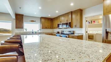 House (Multiple Bedrooms) | Interior